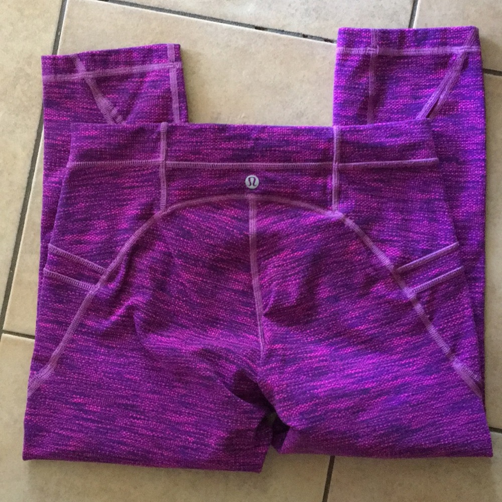 Lululemon size 8 crop pants